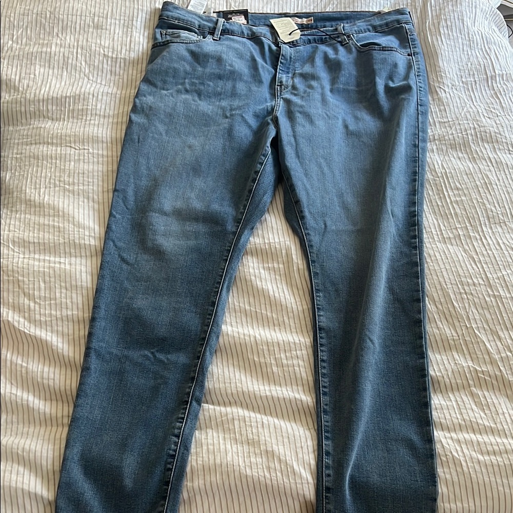 Levi's Blue Slim Jeans Classic Style - Picture 4 of 4
